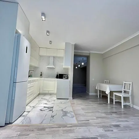 Жк Молодёжный Apartment Almaty Exterior photo